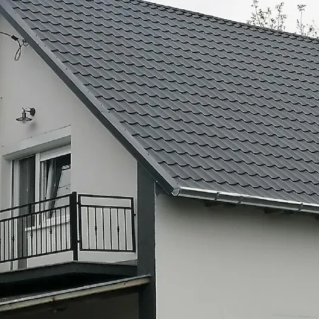7 Ferohelyes Haz Balatonfenyvesen A Totol 15 M-re Sajat Steggel Es Csonakkal